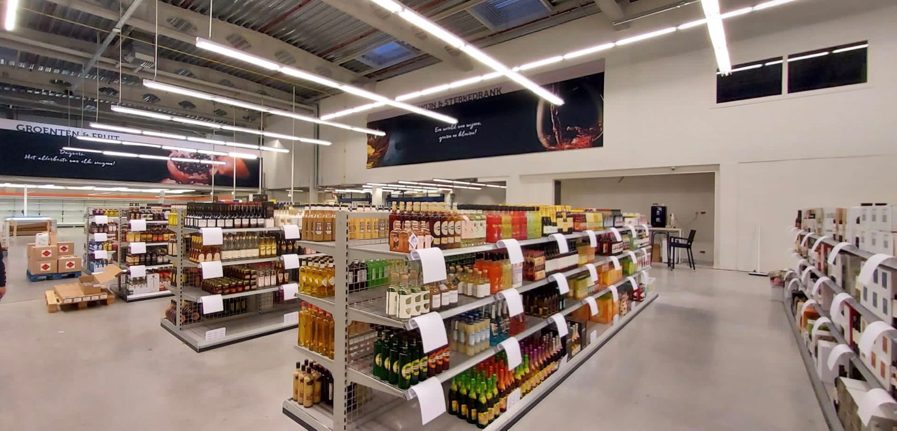 Evergem In beeld: Metro-winkel Evergem heropend als Van Zon - RetailDetail BE