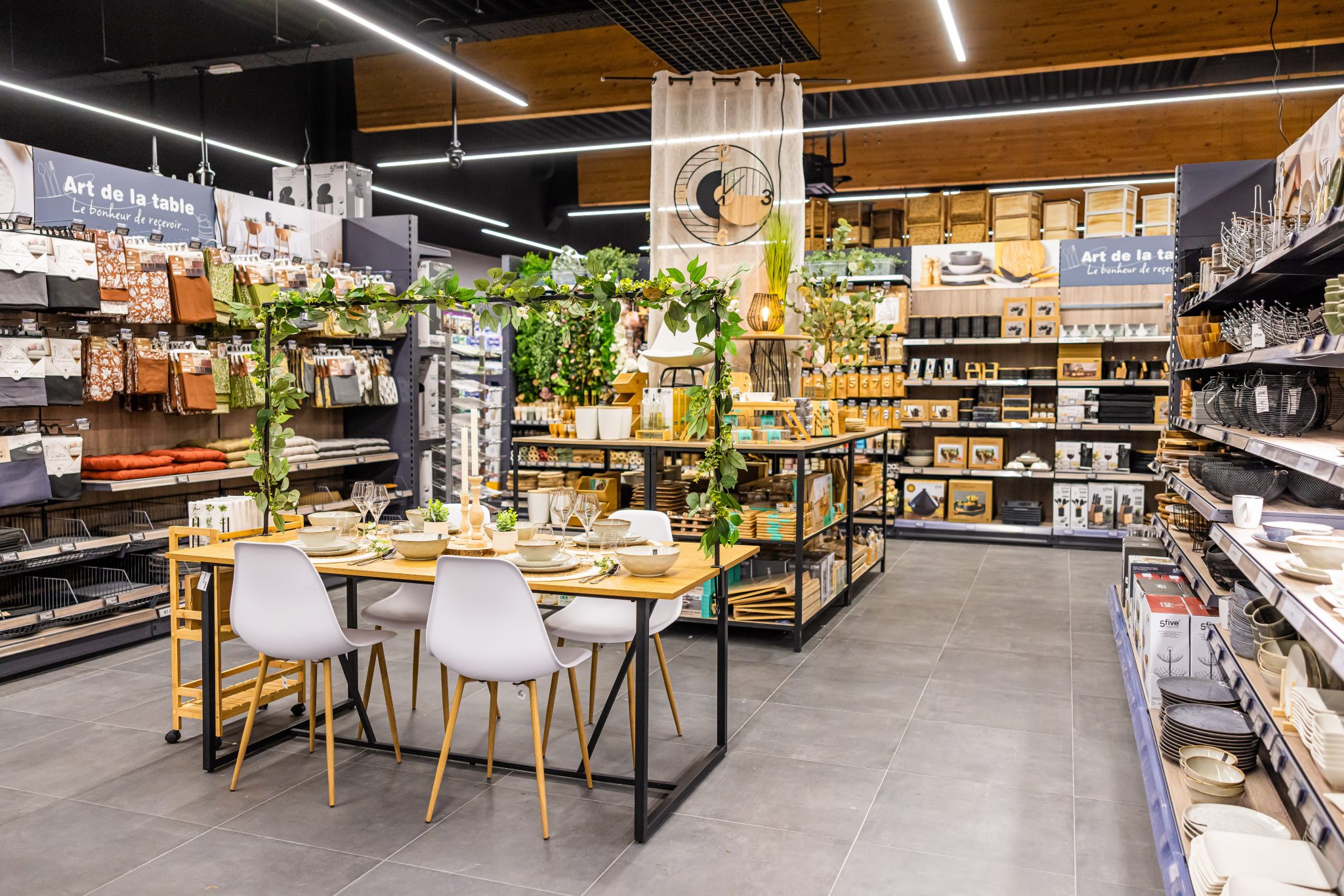 [In Beeld] Extra Shop vindt 45e winkel dankzij medewerker - RetailDetail BE
